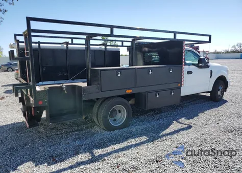 2019 Ford F350 Super Duty from USA, damaged, VIN 1FDRF3G60KEF80305